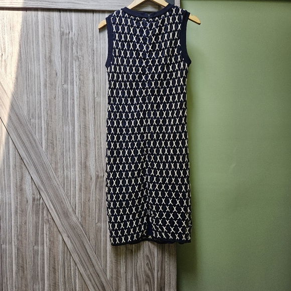 Tory Burch Carolina Crochet Knit Two-Tone Guipure Dress - Picture 6 of 16